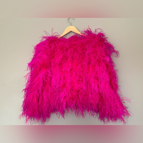 Bright Pink Ostrich Feather Coat - Picture 6 of 14